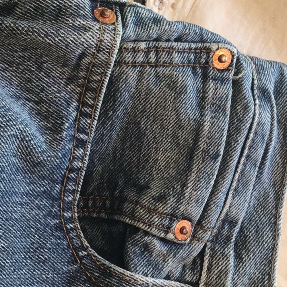 Levi’s Button Down Made in Egypt - Picture 4 of 12